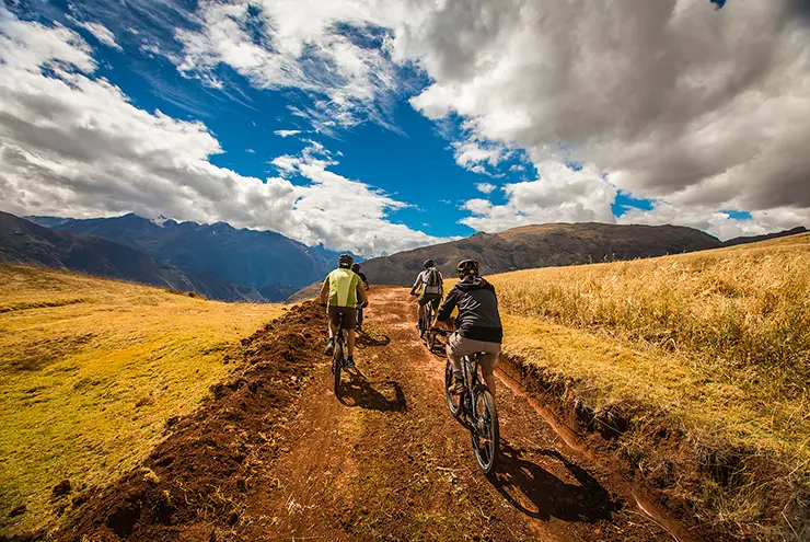 FULL DAY BIKING MARAS Y MORAY